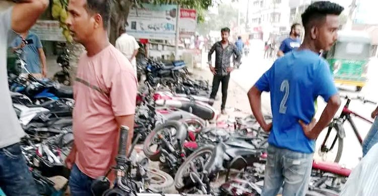 পাবনায় বিএনপি-জামায়াত সংঘর্ষে আহত ২০