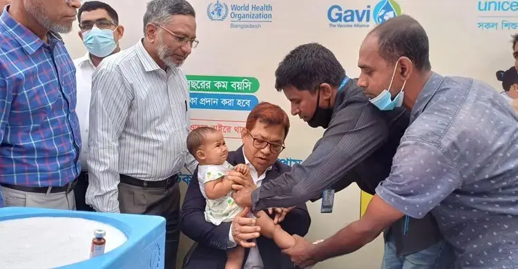 উচ্চ ঝুঁকিপূর্ণ ৩০ উপজেলায় দেওয়া হচ্ছে হামের টিকা