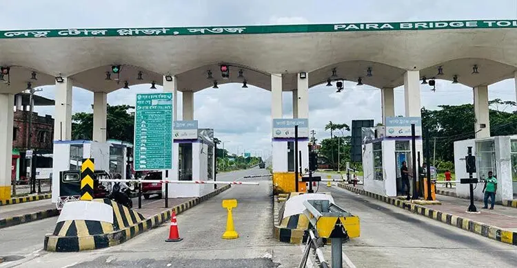 পায়রা সেতুতে দায়িত্ব পালনকালে টোল কালেক্টরের মৃত্যু