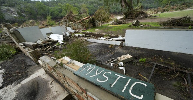 পাকিস্তানে ভারী বৃষ্টি-বন্যায় মৃতের সংখ্যা বেড়ে ৭২
