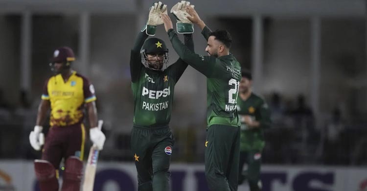 হারের বৃত্তেই বন্দি ওয়েস্ট ইন্ডিজ, দুর্দান্ত জয় পাকিস্তানের