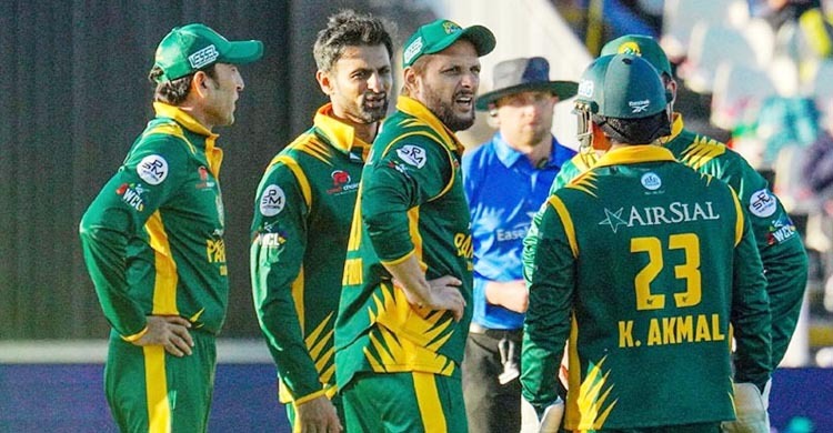 ভারত বয়কট করলো দুই ম্যাচ, পাকিস্তান সরে গেল আজীবনের জন্য