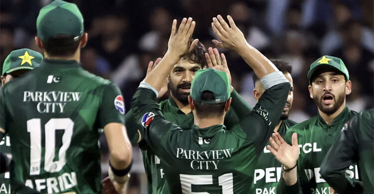 প্রথম ম্যাচেই আফগানিস্তানকে উড়িয়ে দিল পাকিস্তান