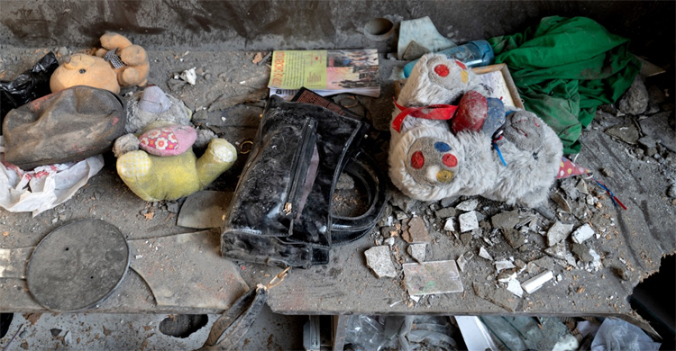 যুদ্ধবিরতি ভেঙে আফগানিস্তানে পাকিস্তানের বিমান হামলায় নিহত ১০