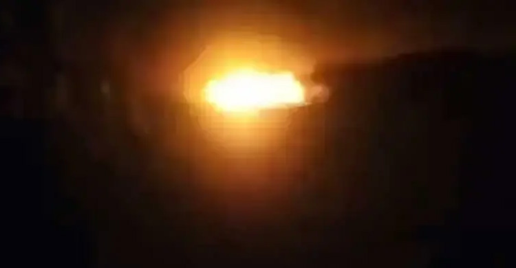 পাকিস্তান-আফগানিস্তান সীমান্তে যুদ্ধের দামামা, সংযমের আহ্বান প্রতিবেশীদের