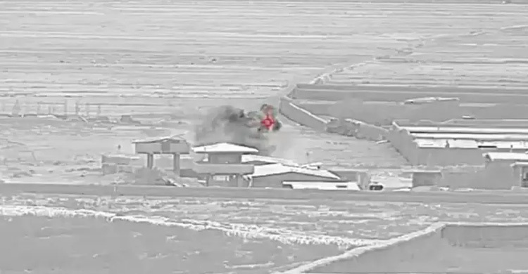 পাকিস্তান-আফগানিস্তান সীমান্তে রক্তক্ষয়ী সংঘাতের কারণ কী?