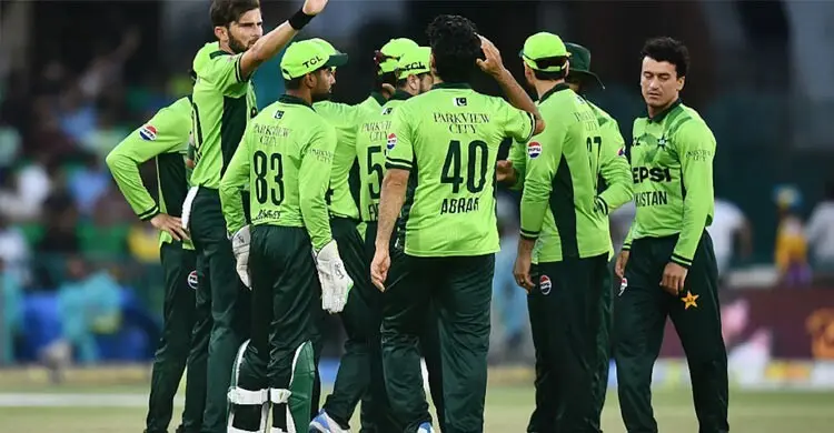 অনুমতি ছাড়া বিদেশি লিগে খেললেই নিষিদ্ধ, সাফ জানিয়ে দিলো পিসিবি