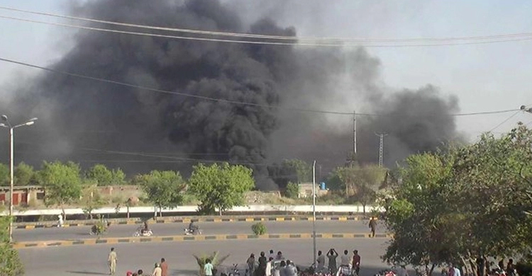 4 killed in clashes in Pakistan following arrest of Imran Khan