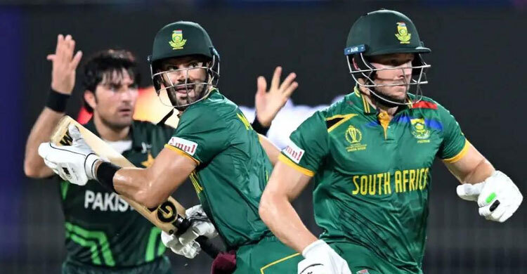 South Africa break Pakistan hearts with one-wicket World Cup win