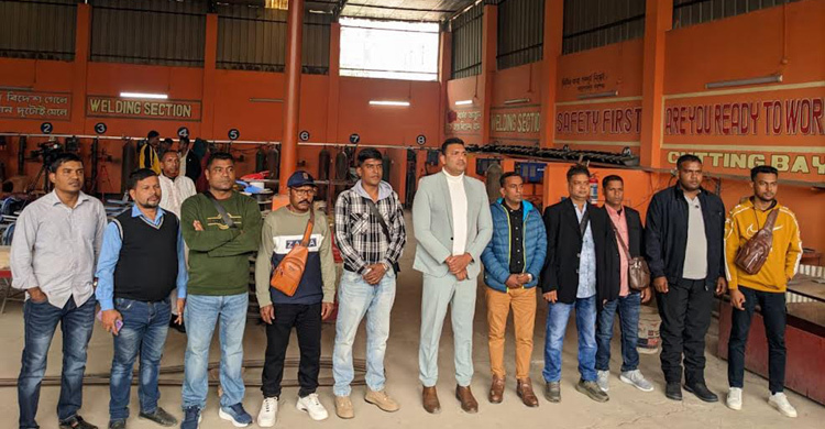 সার্বিয়া গেলেন ওয়েল্ডিং ও শিপিংয়ে প্রশিক্ষণপ্রাপ্ত ১১ বাংলাদেশি