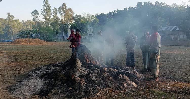 পঞ্চগড়ে মৃদু শৈত্যপ্রবাহ অব্যাহত, তাপমাত্রা ৯.৩ ডিগ্রি