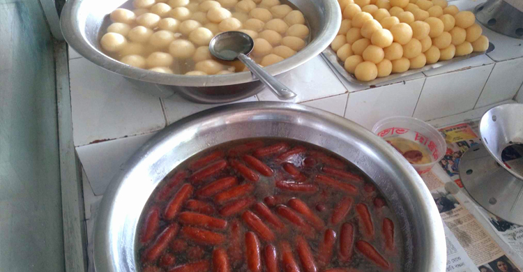 শত বছরেও স্বাদে অটুট বাঁশতলার পানতোয়া