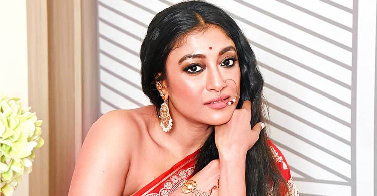 ভালোবাসার মানে জানালেন পাওলি 