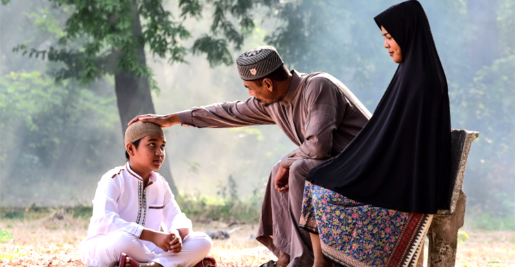 বাবা মায়ের জন্য ব্যয় করার ফজিলত