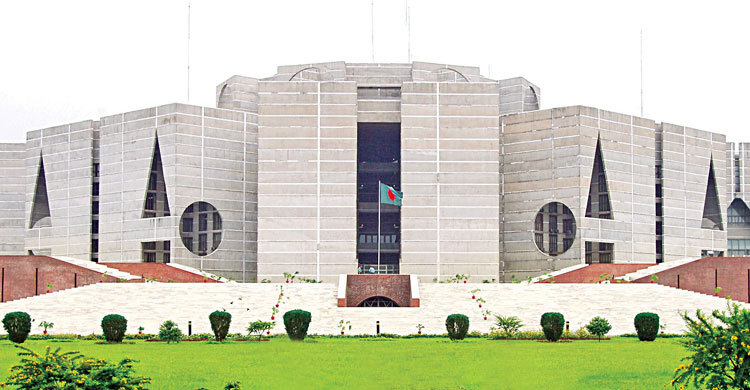 জরিপের নামে সাধারণ মানুষ সর্বস্বান্ত হচ্ছে