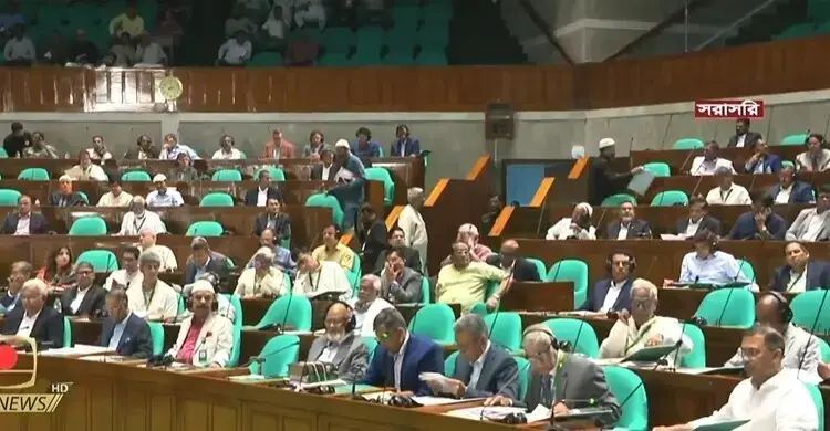 সংসদে মুলতবি প্রস্তাব কী? ৩৩ বছর পর কেন ফিরে এল এই রীতি