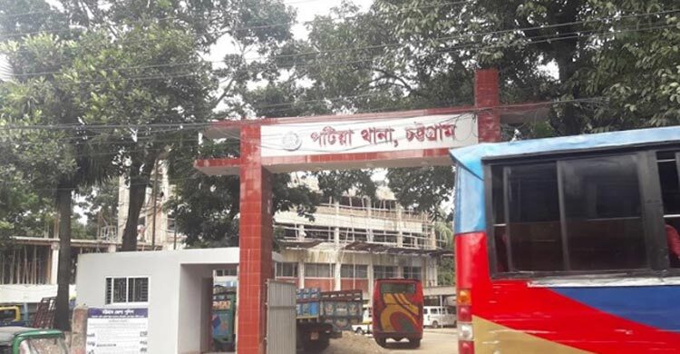 চট্টগ্রামে ভাইয়ের সঙ্গে ঝগড়ার পর গলায় ফাঁস দিলেন যুবক