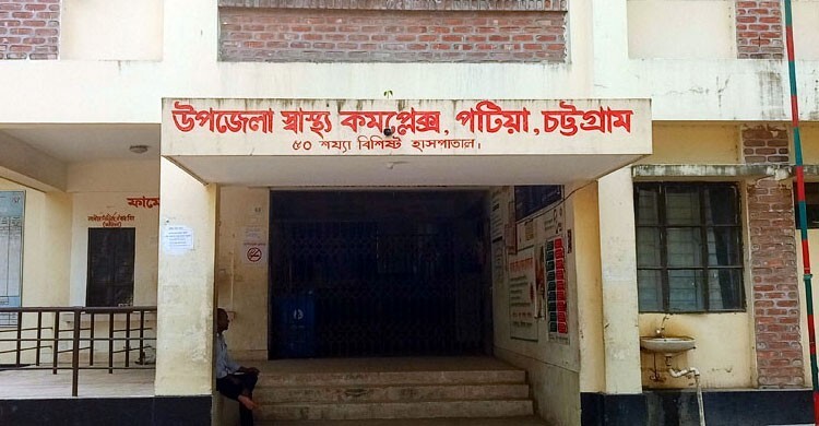 চিকিৎসকদের সব চেষ্টা ব্যর্থ, ছাইয়ের স্তূপে পাওয়া সেই নবজাতকের মৃত্যু