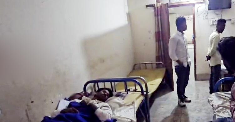 নুরুল হক নুর ও হাসান মামুন সমর্থকদের মধ্যে সংঘর্ষ, আহত ১৫