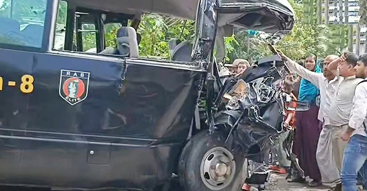 পটুয়াখালীতে সড়ক দুর্ঘটনায় নিহত বেড়ে ২, আহত ৩০