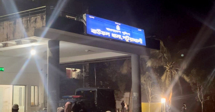 পটুয়াখালীতে নির্বাচনি প্রচারণাকে কেন্দ্র বিএনপি-জামায়াতের সংঘর্ষ