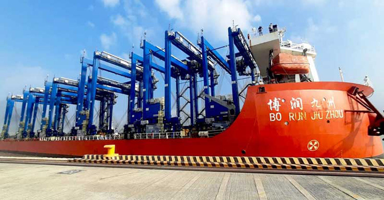 চট্টগ্রাম বন্দরে আরও ১০ গ্যান্ট্রি ক্রেন যুক্ত