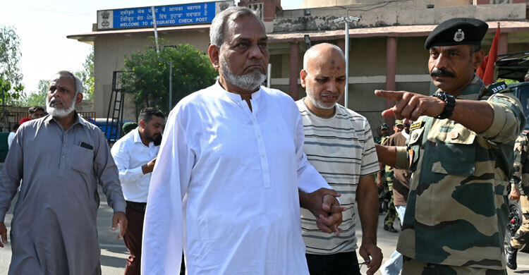 Kashmiri students harassed in India after Pahalgam attack