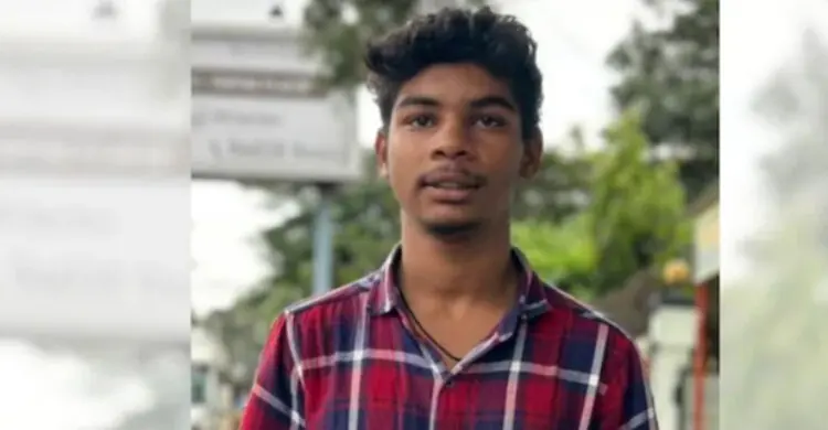 অন্যত্র বিয়ে ঠিক হওয়ায় প্রেমিকাকে বাড়িতে ঢুকে ছুরিকাঘাত
