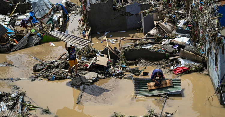 ফিলিপাইনে টাইফুনের তাণ্ডব, নিহত বেড়ে ৬৬