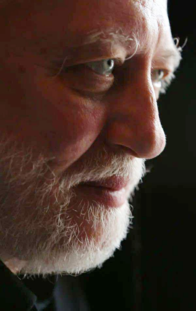 লাস্লো ক্রাসনাহরকাই, Satantango এবং আমাদের পৃথিবী