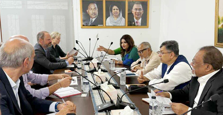 সফররত ইউরোপীয় পার্লামেন্টারি প্রতিনিধি দলের সঙ্গে বিএনপির বৈঠক