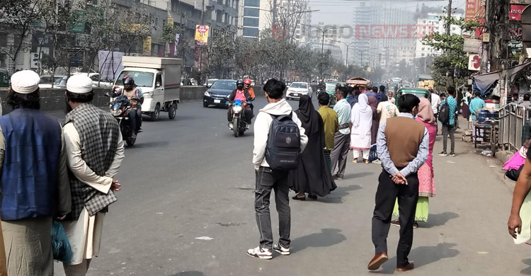 ছুটির ফাঁদে দেশ, ঢাকায় গণপরিবহন সংকট