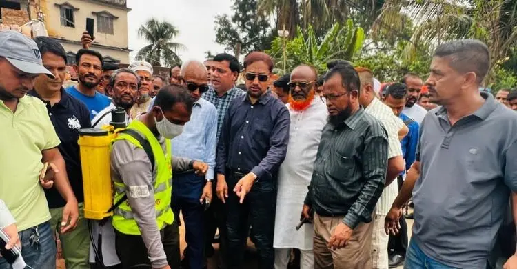 নাগরিকদের দায়িত্বশীল আচরণ ছাড়া জলাবদ্ধতার স্থায়ী সমাধান সম্ভব নয়