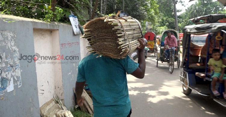 বিক্রির ধুমেও চিন্তায় চাঁই কারিগররা