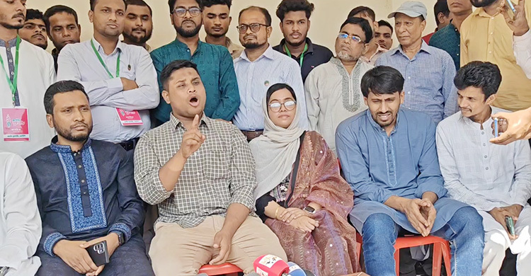 ইসি কোন নীতিমালায় মার্কা অন্তর্ভুক্ত করে, তা দেখতে চাই