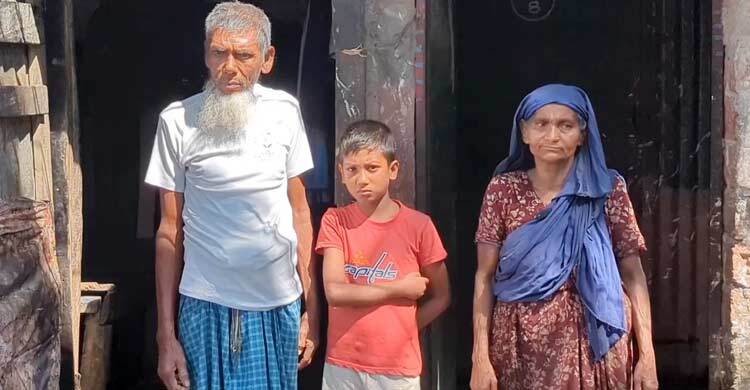 গরম ভাতের জন্য কাঁদে ছোট্ট মেহেরাব