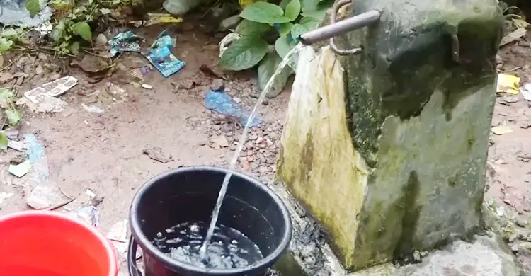 ওয়াটার ট্রিটমেন্টের অপেক্ষায় পৌরসভা, পানির অভাবে দিশাহারা বাসিন্দারা