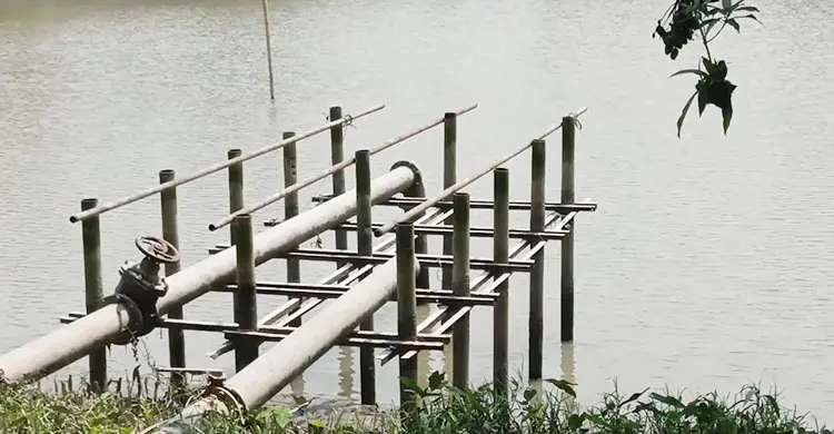 ওয়াটার ট্রিটমেন্টের অপেক্ষায় পৌরসভা, পানির অভাবে দিশাহারা বাসিন্দারা