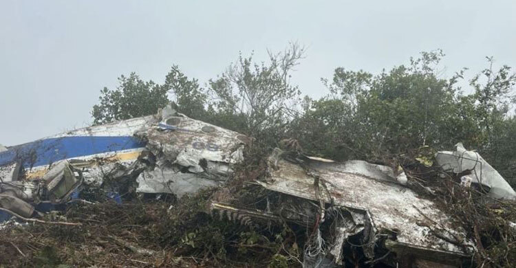 15 killed in Colombia plane crash near Venezuelan border