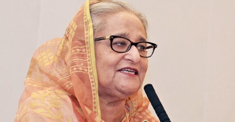 ঢাকার পথে প্রধানমন্ত্রী