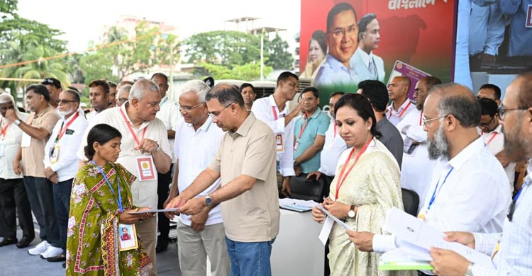 গত ১২ বছর তাদেরকে কোথাও দেখিনি: জামায়াতকে প্রধানমন্ত্রী 
