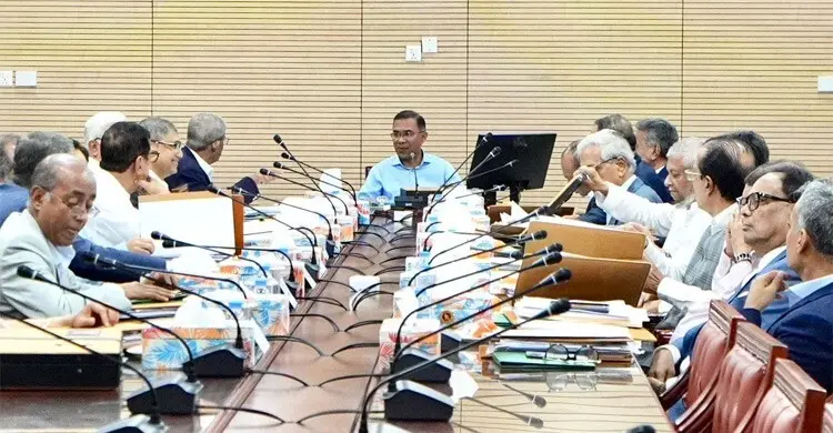 প্রধানমন্ত্রীর সভাপতিত্বে চলছে মন্ত্রিপরিষদের সভা
