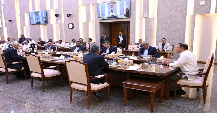 Govt set to unveil 180-day roadmap as PM pushes early action