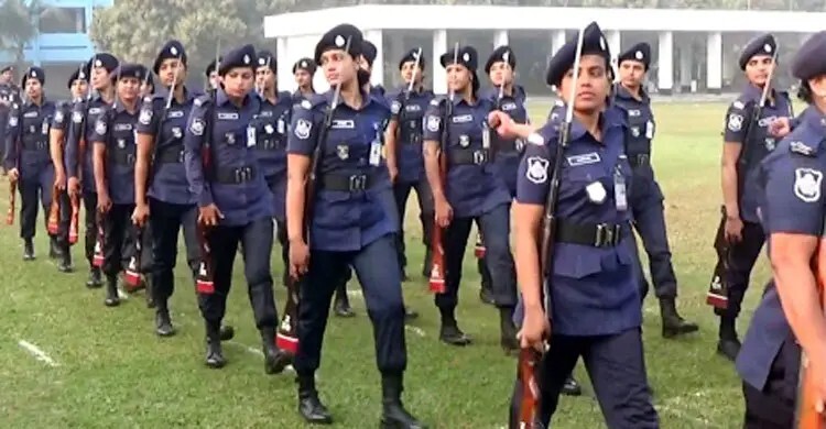 শিগগির ১০ হাজার নতুন কনস্টেবল নিয়োগ দেওয়া হবে: স্বরাষ্ট্রমন্ত্রী
