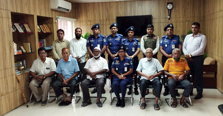 বীর মুক্তিযোদ্ধাদের সম্মানে এসপির ব্যতিক্রমী উদ্যোগ