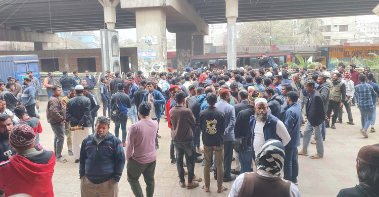 ইজতেমায় অস্থায়ী দোকান বসানোকে কেন্দ্র করে দুই পক্ষের হাতাহাতি