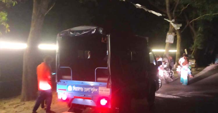 ৫ প্রিসাইডিং কর্মকর্তাসহ ছয়জন গ্রেফতার