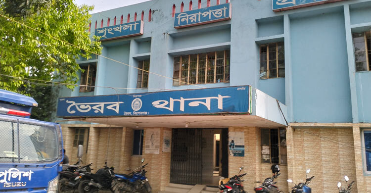 প্রেমিকের সঙ্গে ঘুরতে এসে ধর্ষণের শিকার তরুণী, গ্রেফতার ৮