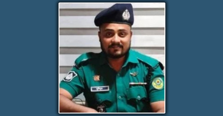 চট্টগ্রামে ট্রাকের ধাক্কায় পুলিশ সদস্য নিহত