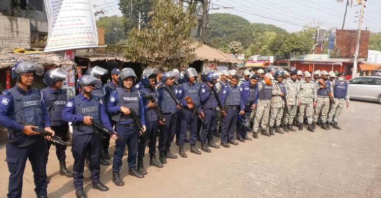 প্রতীক নিয়ে মাঠে লড়াই শুরু, নিরাপত্তায় গুরুত্ব আইনশৃঙ্খলা বাহিনীর